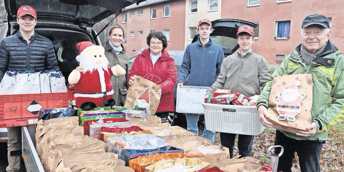 Weihnachtsgeschenke für die Obdachlosenunterkunft 